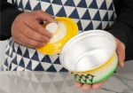 ⁦قدر تراثي المنيوم صغير لتقديمات⁩ - الصورة ⁦2⁩