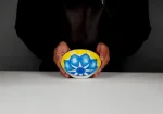 ⁦بادية ازرق خد المنديل مقاس 16⁩ - الصورة ⁦2⁩